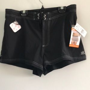 Zeroxposur, black swim shorts, size L (10/12)